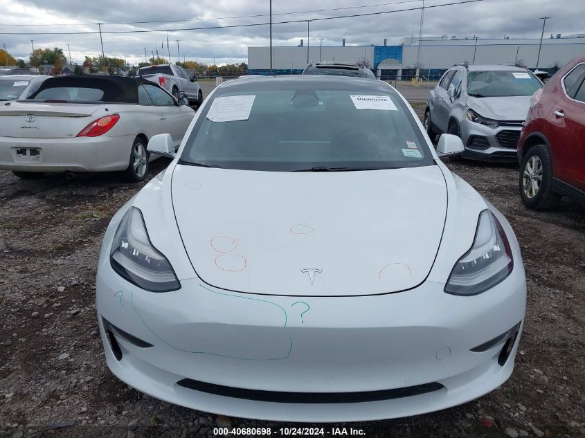 2019 Tesla Model 3 Long Range/Performance VIN: 5YJ3E1EB3KF469795 Lot: 40680698