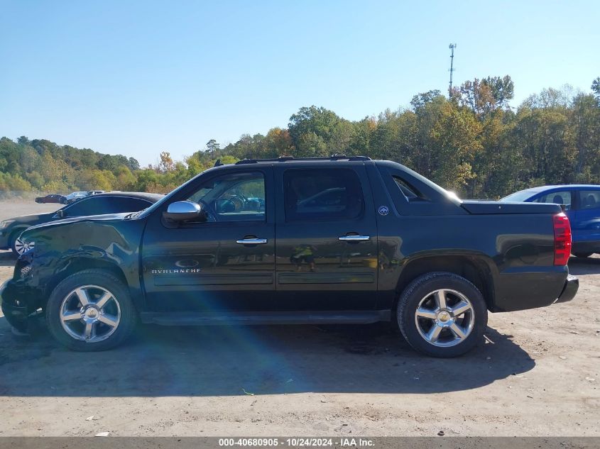 2013 Chevrolet Avalanche Lt VIN: 3GNMCFE04DG205883 Lot: 40680905