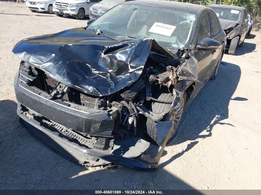 2016 VOLKSWAGEN PASSAT VIN: 1VWBT7A33GC025269