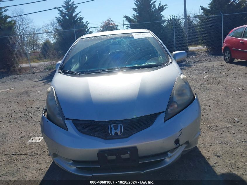 2013 Honda Fit VIN: JHMGE8G30DC027104 Lot: 40681087