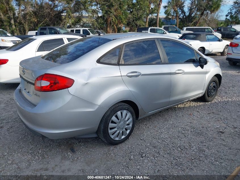 VIN 3FADP4BJ9DM223737 2013 FORD FIESTA no.4