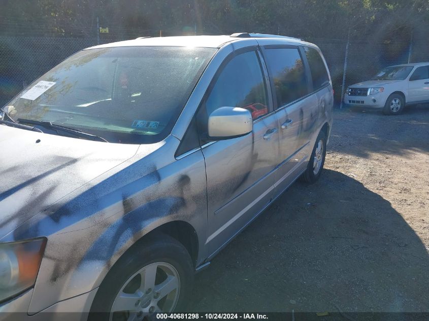 2011 Dodge Grand Caravan Crew VIN: 2D4RN5DG0BR649922 Lot: 40681298