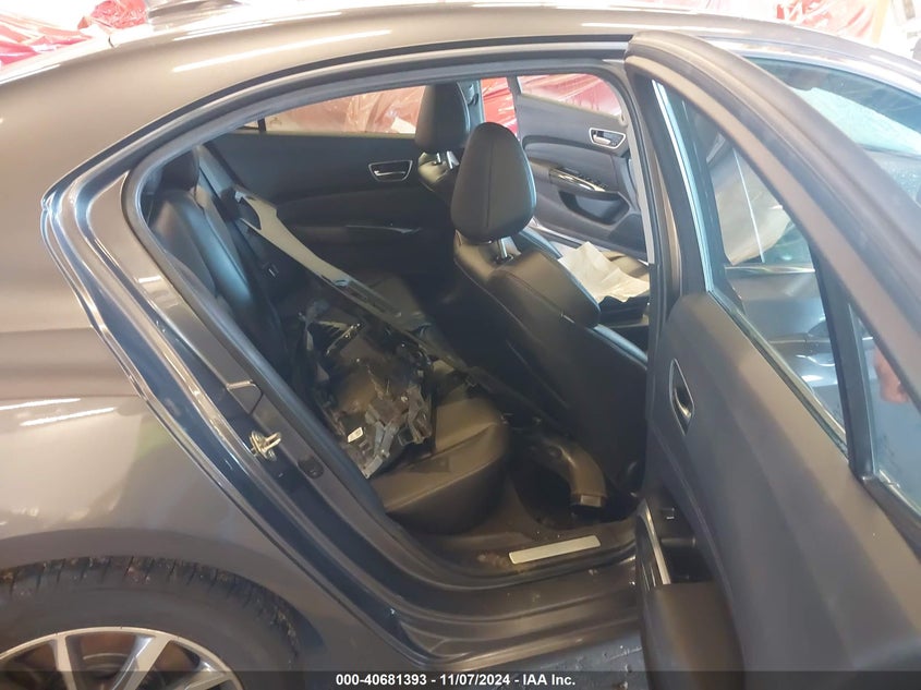 VIN 19UUB1F37LA006946 2020 ACURA TLX