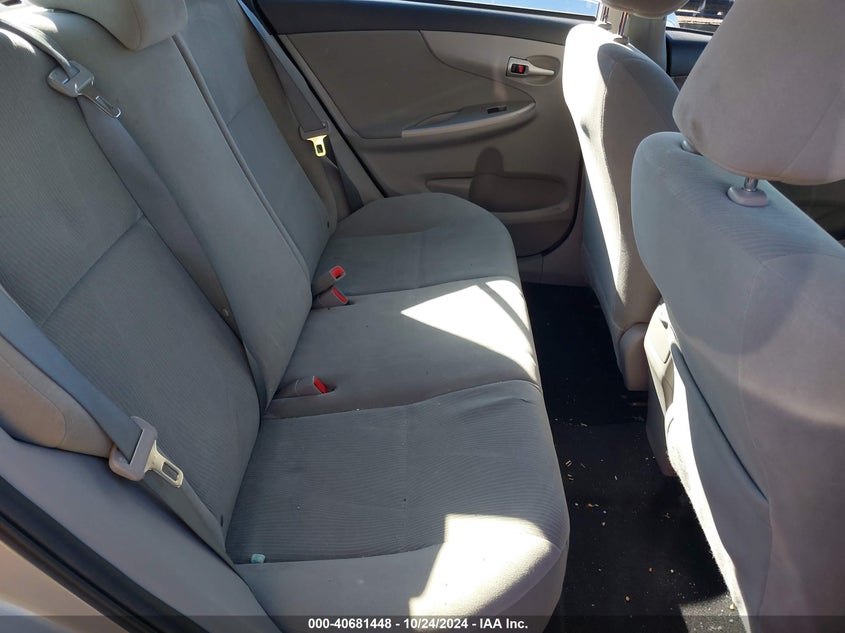 2013 TOYOTA COROLLA LE - 2T1BU4EEXDC928872