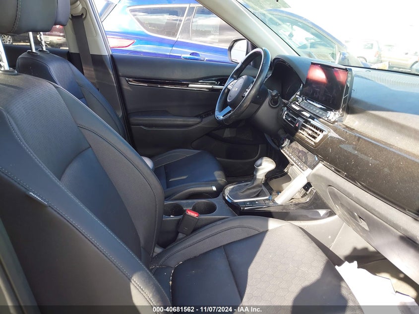 VIN KNDERCAA3N7262811 2022 KIA SELTOS EX