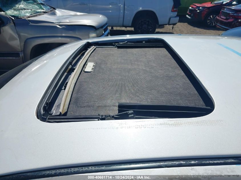 2010 Ford Fusion Hybrid VIN: 3FADP0L37HR381744 Lot: 40681714