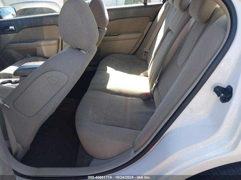 2010 Ford Fusion Hybrid VIN: 3FADP0L37HR381744 Lot: 40681714