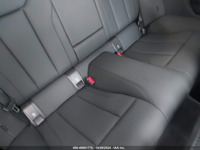 2021 BMW M440I XDRIVE WBA13AR00MCG08092