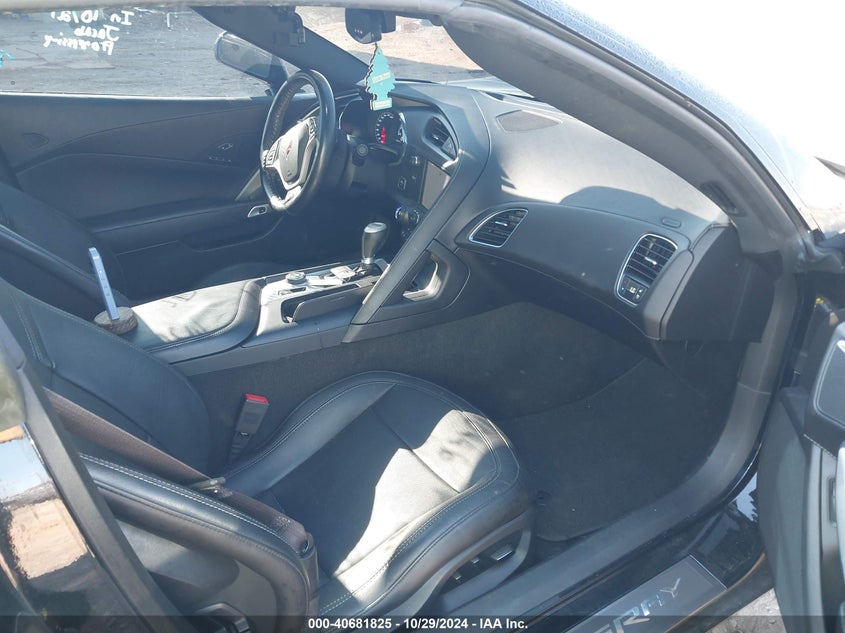 2014 CHEVROLET CORVETTE STINGRAY VIN: 1G1YD2D77E5115417