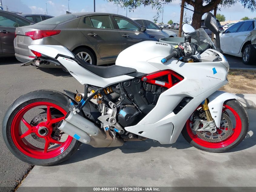 2018 Ducati Supersport VIN: ZDMVABDS4JB003441 Lot: 40681871