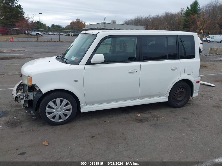 2005 Scion Xb VIN: JTLKT324250205705 Lot: 40681915