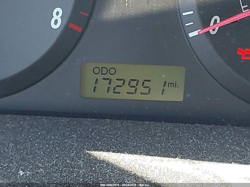 2005 Hyundai Elantra Gls/Gt VIN: KMHDN46D85U006189 Lot: 40681976