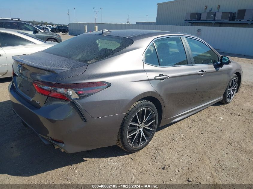 2021 Toyota Camry Se VIN: 4T1G11AKXMU447768 Lot: 40682105