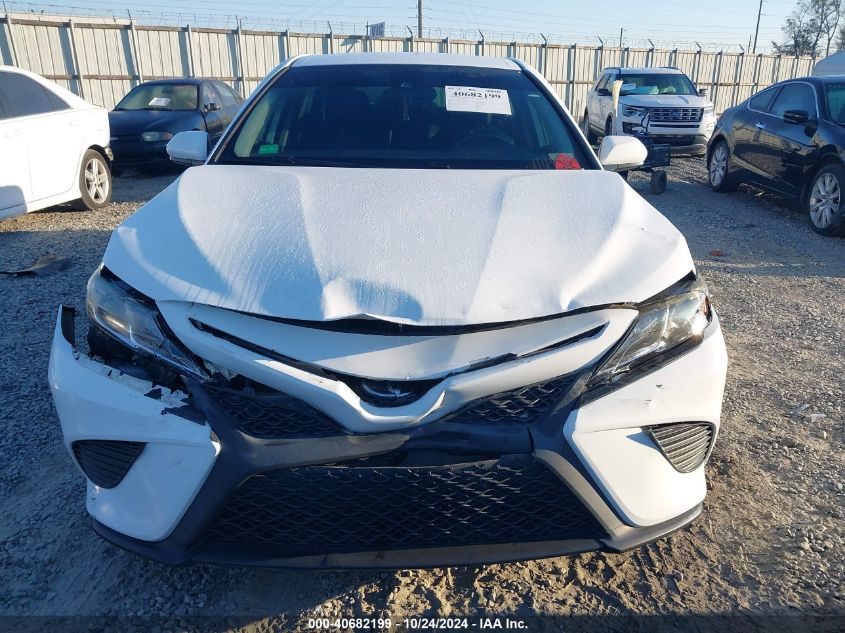 2019 Toyota Camry L/Le/Xle/Se/Xse VIN: 4T1B11HK4KU729918 Lot: 40682199