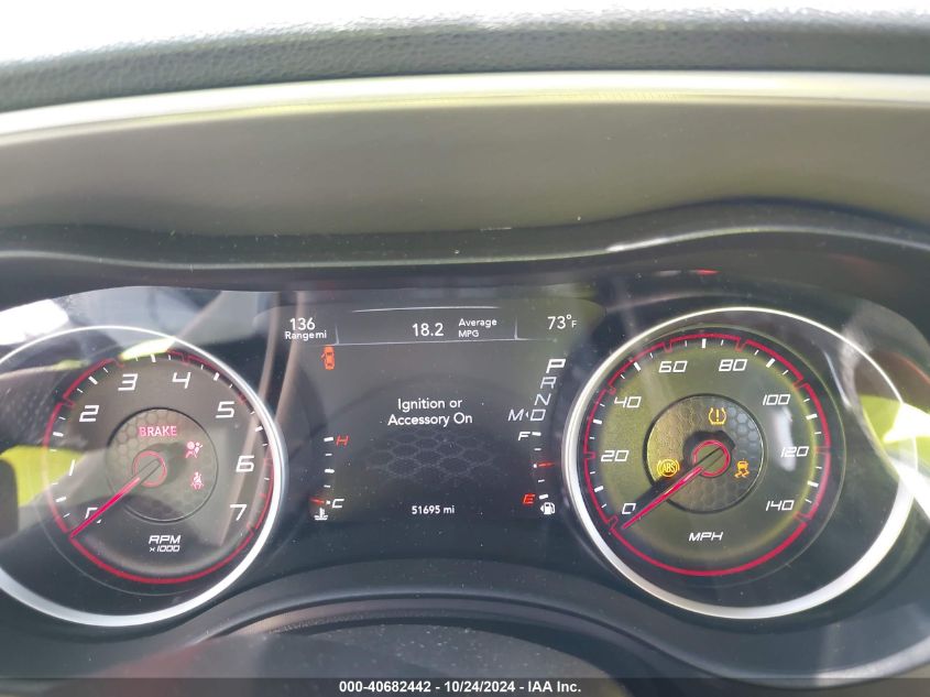 VIN 2C3CDXHG2NH176096 2022 DODGE CHARGER GT RWD