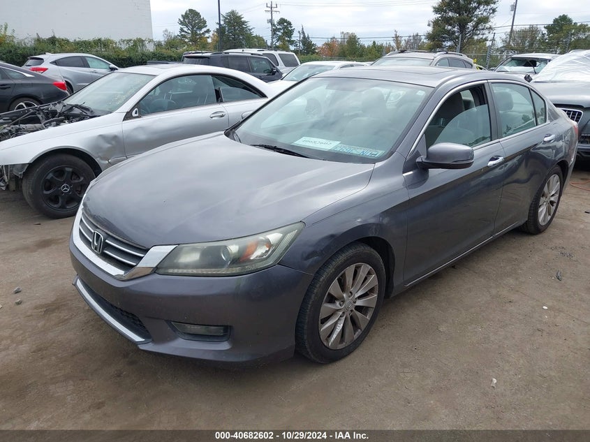 Image 2 of 2014 HONDA ACCORD  salvage vehicle - Lot #40682602 at IAAI
