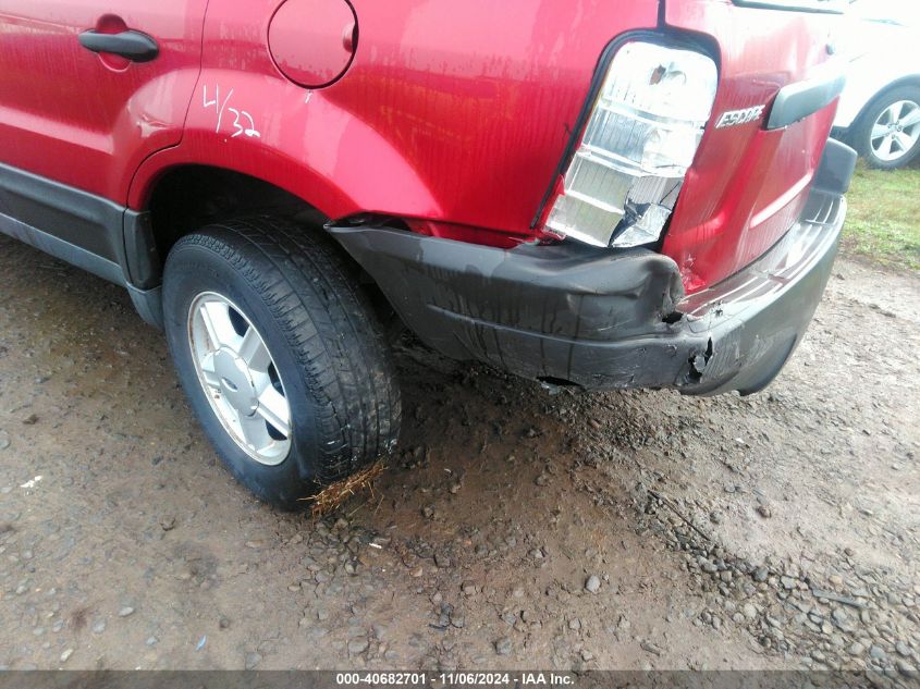 2004 Ford Escape Xls VIN: 1FMCU021X4DA23433 Lot: 40682701