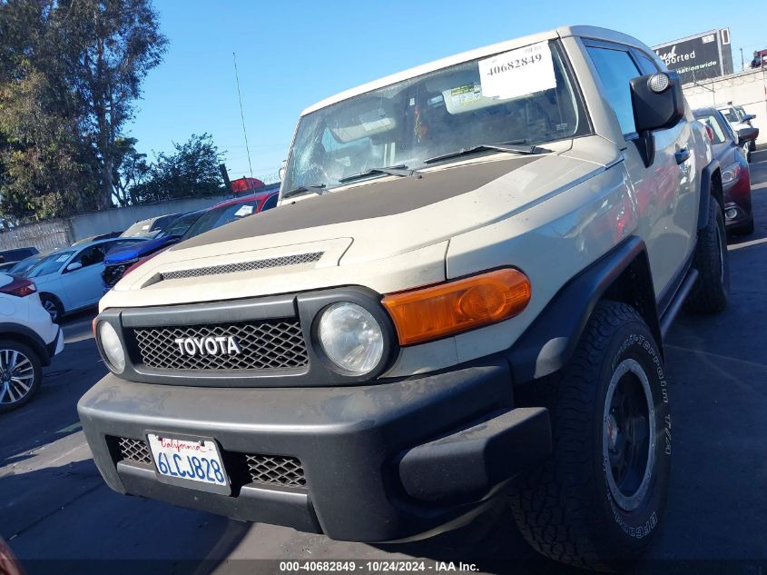 2010 Toyota Fj Cruiser VIN: JTEBU4BF7AK074913 Lot: 40682849