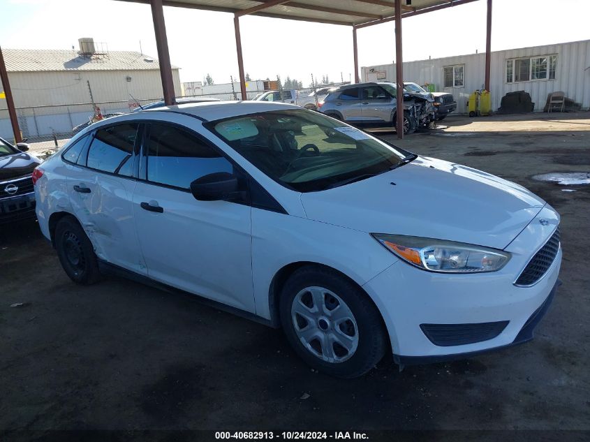 2018 Ford Focus S VIN: 1FADP3E29JL241196 Lot: 40682913