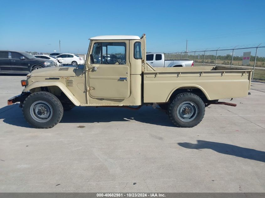 1983 Toyota Land Cruiser VIN: FJ45544589 Lot: 40682981