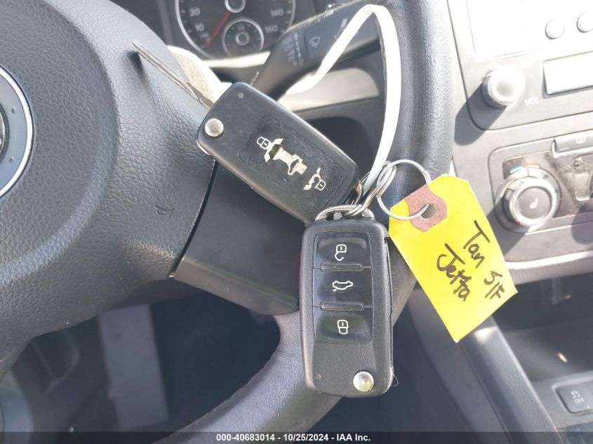 2010 Volkswagen Jetta Limited Edition VIN: 3VWRZ7AJ6AM165091 Lot: 40683014