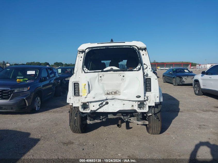 VIN SALEJ7EX0L2020011 2020 Land Rover Defender, 110 S no.17