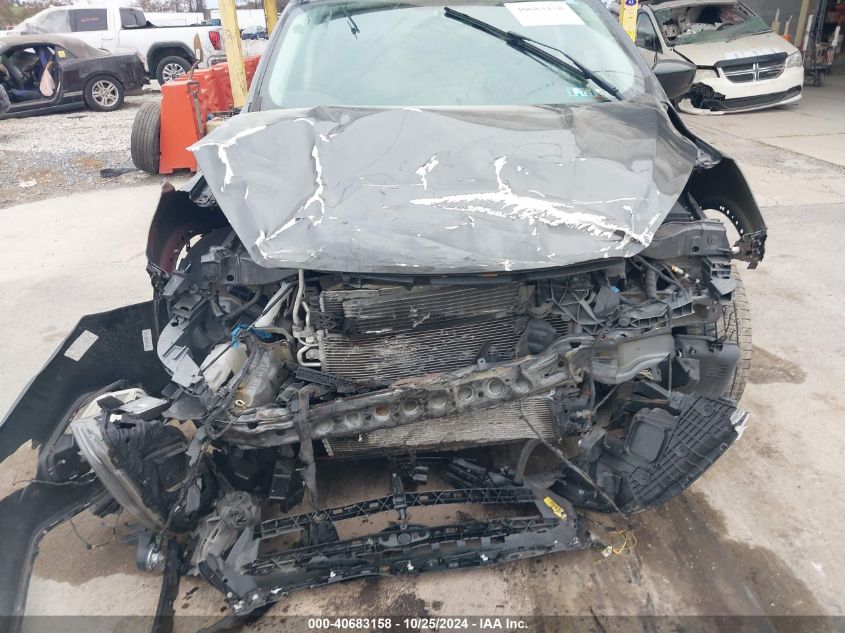 VIN 1FMCU9GD0JUB30381 2018 FORD ESCAPE SE