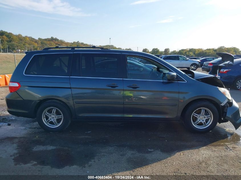 2005 Honda Odyssey Touring VIN: 5FNRL38825B110261 Lot: 40683404