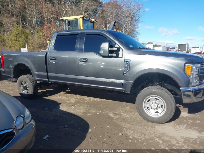 2017 Ford F-350 Lariat VIN: 1FT8W3BT2HED82234 Lot: 40683413