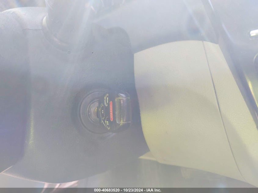 2013 Honda Civic Hybrid VIN: 19XFB4F21DE002440 Lot: 40683520