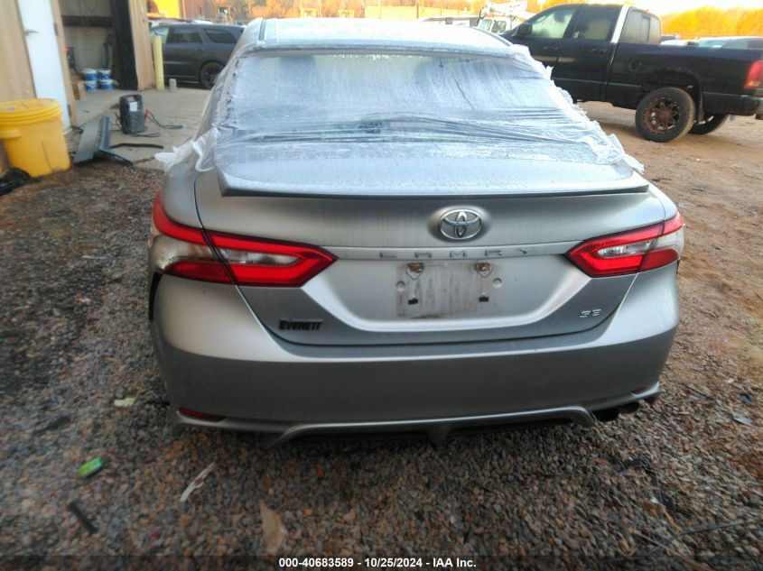 2018 Toyota Camry L/Le/Xle/Se/Xse VIN: JTNB11HK4J3008969 Lot: 40683589