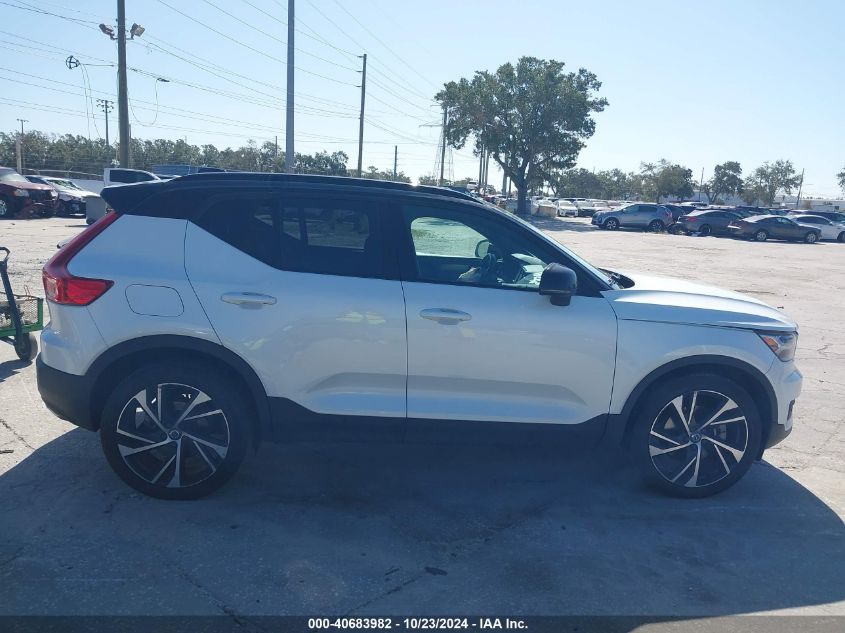 2020 Volvo Xc40 T5 R-Design VIN: YV4162UM4L2348854 Lot: 40683982