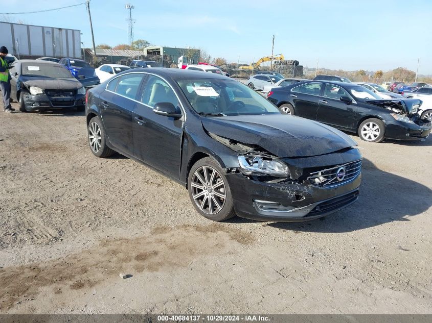 VIN LYV402TKXJB165858 2018 Volvo S60, Inscription T5 no.1