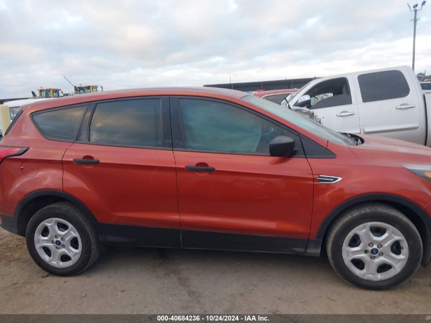 2019 Ford Escape S VIN: 1FMCU0F7XKUB58424 Lot: 40684236