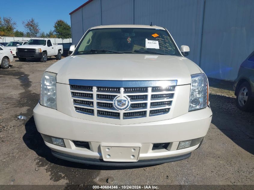 2007 Cadillac Escalade Standard VIN: 1GYFK63817R416678 Lot: 40684346