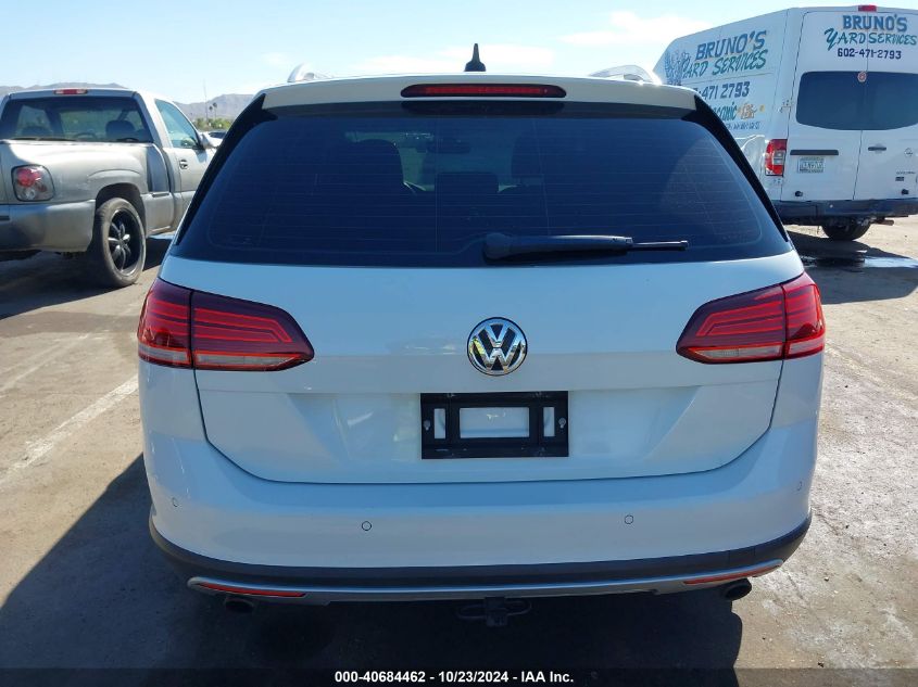 2018 Volkswagen Golf Alltrack Tsi S/Tsi Se/Tsi Sel VIN: 3VWH17AU8JM760134 Lot: 40684462