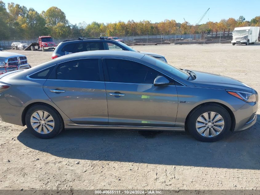 2017 Hyundai Sonata Hybrid Se VIN: KMHE24L35HA068776 Lot: 40685111