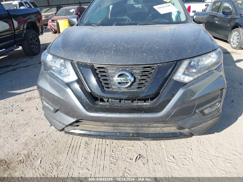 2017 Nissan Rogue S/Sl/Sv VIN: JN8AT2MVXHW007256 Lot: 40685289