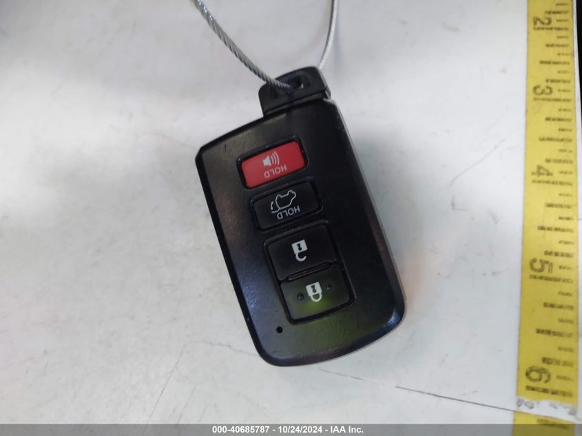 VIN 2T3DFREV8HW643020 2017 TOYOTA RAV4 LIMITED