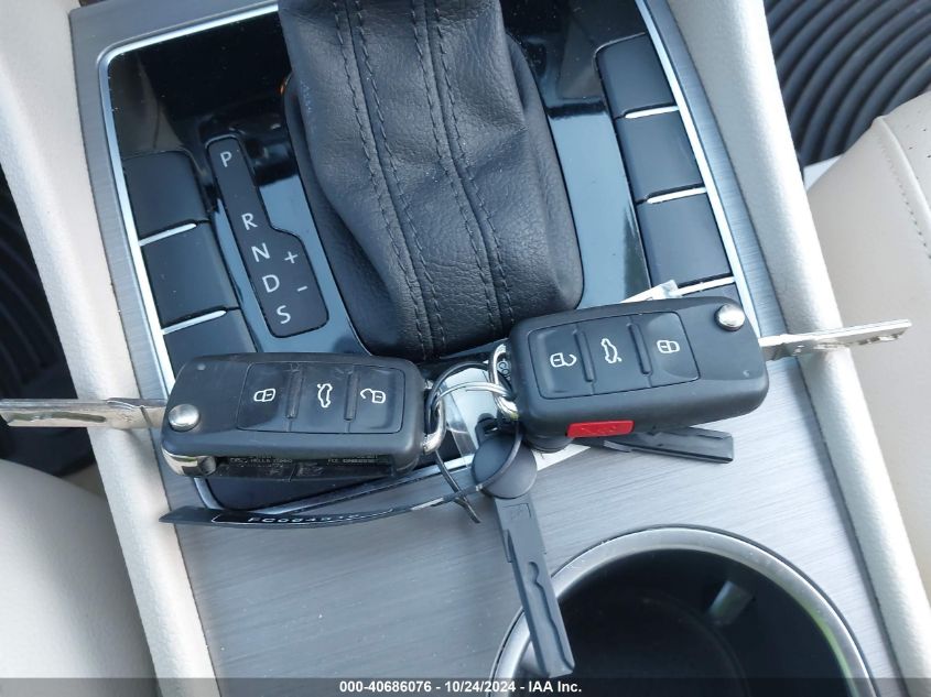 2015 Volkswagen Passat 2.0L Tdi Se VIN: 1VWBV7A32FC064816 Lot: 40686076