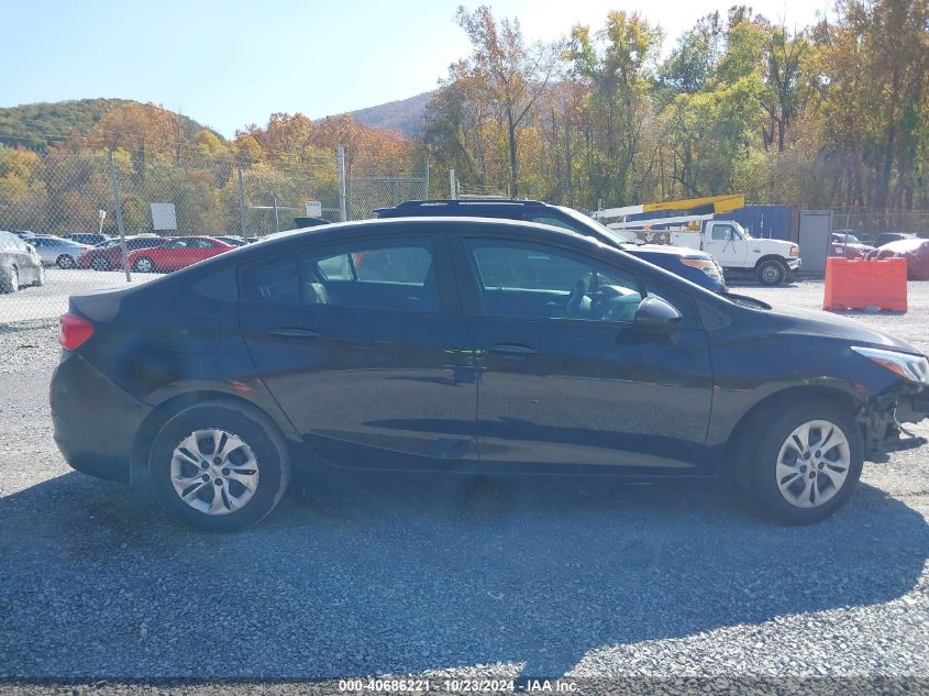 2019 Chevrolet Cruze Ls VIN: 1G1BC5SM0K7148701 Lot: 40686221