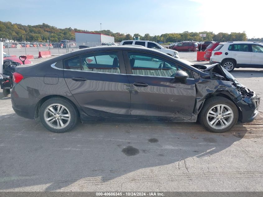 2017 Chevrolet Cruze Lt VIN: 1G1BE5SM2H7130610 Lot: 40686345