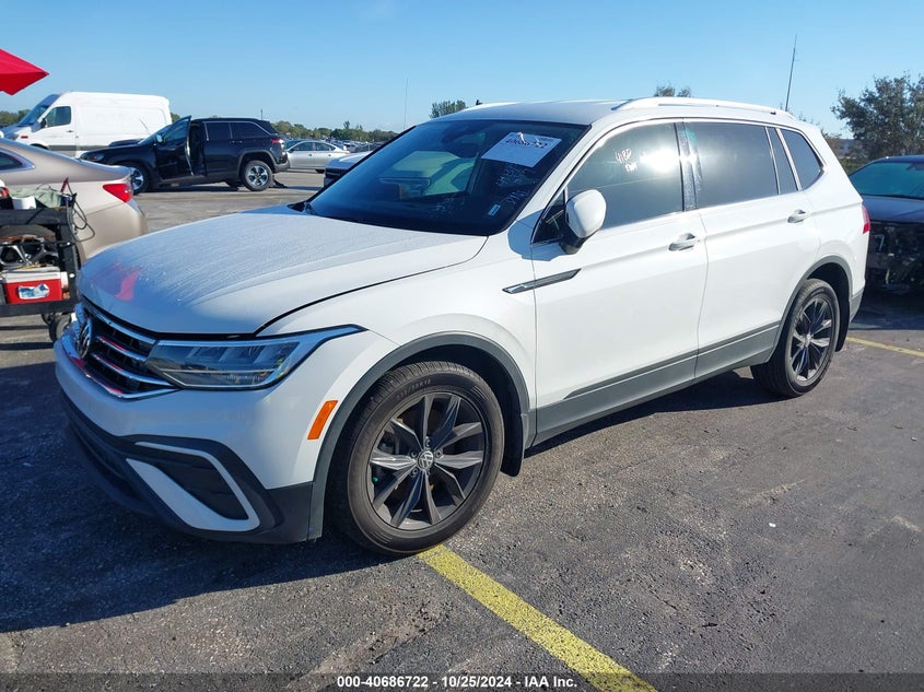 2022 VOLKSWAGEN TIGUAN 2.0L I-4 DI, DOHC, V(VIN: 3VV2B7AX8NM090740