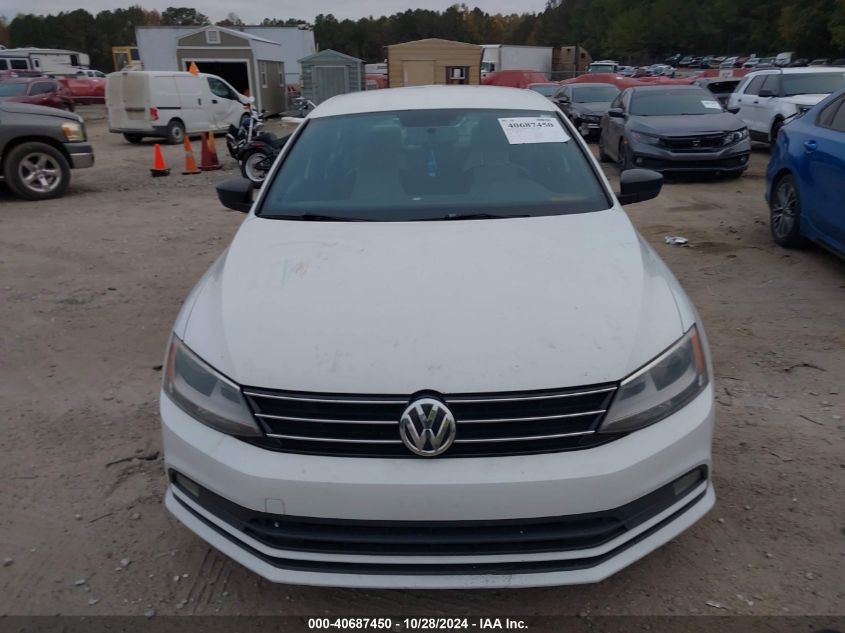 2015 Volkswagen Jetta 1.8T Sport VIN: 3VWD17AJ0FM400335 Lot: 40687450