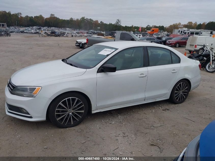 2015 Volkswagen Jetta 1.8T Sport VIN: 3VWD17AJ0FM400335 Lot: 40687450