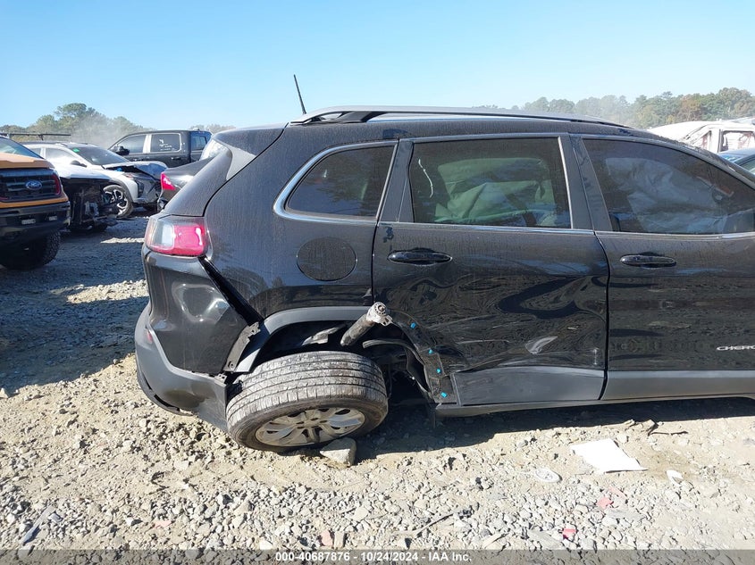 VIN 1C4PJLCB8KD296990 2019 JEEP CHEROKEE LATITUDE FWD