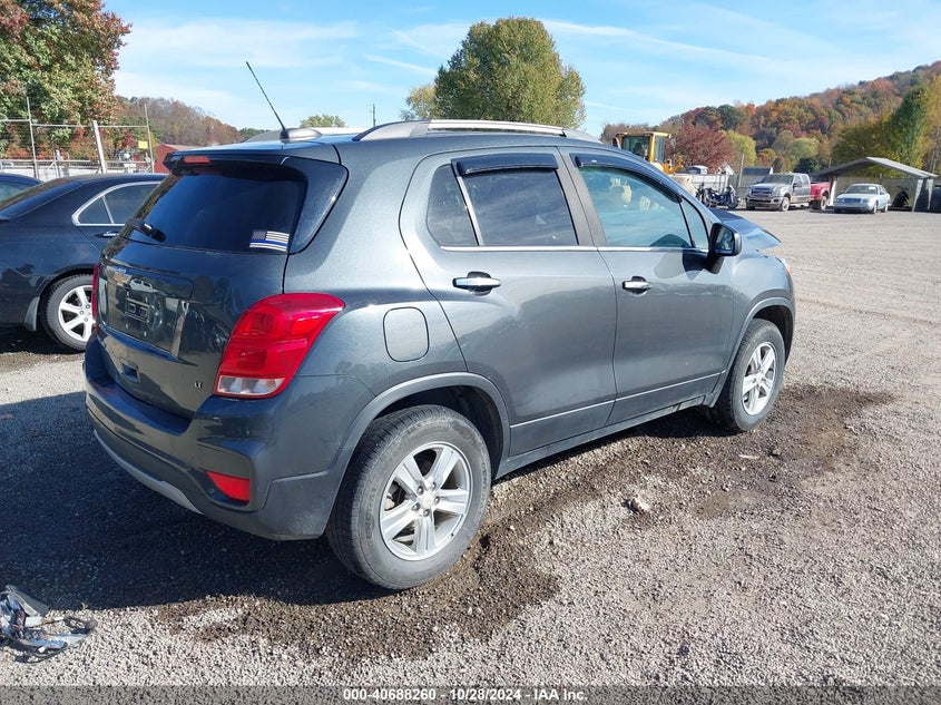 VIN KL7CJPSB6JB662556 2018 CHEVROLET TRAX LT