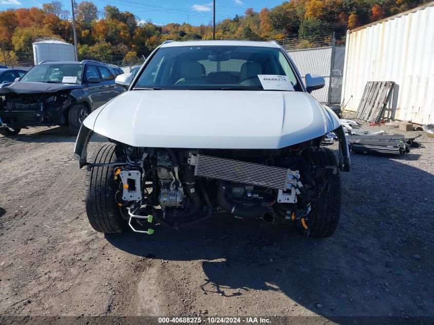 2020 Audi Q3 Premium Plus 45 Tfsi Quattro Tiptronic VIN: WA1BECF38L1018820 Lot: 40688275