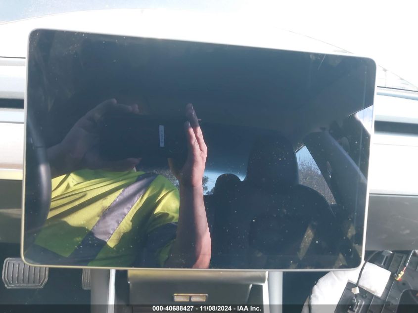 VIN 5YJ3E1EB7KF210002 2019 TESLA MODEL 3 LONG RANGE/PERFORMANCE