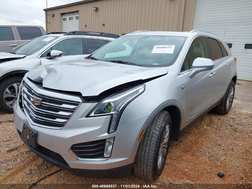 VIN 1GYKNDRS7JZ188206 2018 CADILLAC XT5 no.2